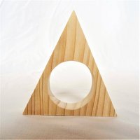 Runde Handtuch Aus Naturholz, Fichte, Multi-Holz, Douglasie Oder Natur-Robinier "Triangle" Mit Zentralen Runden, Tischdekor Runde Handtuch Aus Naturholz, Fichte, Multi-Holz, Douglasie Oder Natur-Robinier "Triangle" Mit Zentralen Runden, Tischdekor von Jereveenbois