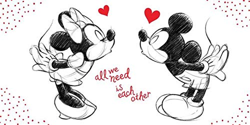 Jerry Fabrics Disney Minnie und Mickey Maus In Love Strandtuch Badetuch 70cm x 140cm von Jerry Fabrics