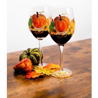 Herbst Weingläser Erntedank Weinglas Dekorationen Für Tisch Herbst-Hochzeits-Dekor Herzstück Kürbis Herbst Weingläser Erntedank Weinglas Dekorationen Für Tisch Herbst-Hochzeits-Dekor Herzstück Kürbis von JerseyArtGlass