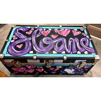 Bemalte Custom Camp Truhe von JessicaCermakDesign