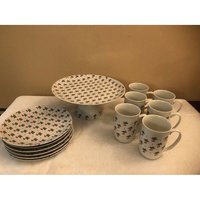 Kirsche Wüste Set Sockel Kuchentablett Tassen Und Geschirr von Jessisgarage