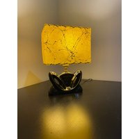 Mid Century Style Fiberglas Lampenschirm Retro Modern Rechteckig Gelb Mid Century Style Fiberglas Lampenschirm Retro Modern Rechteckig Gelb von JetSetDesign