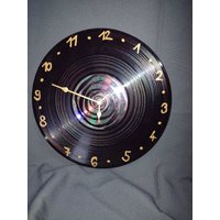 Uhr Aus Schallplatte Und Cd von JettesWerkstatt