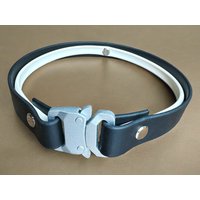 Ungeziefer Cover Halsband von JewelsNapfgerecht