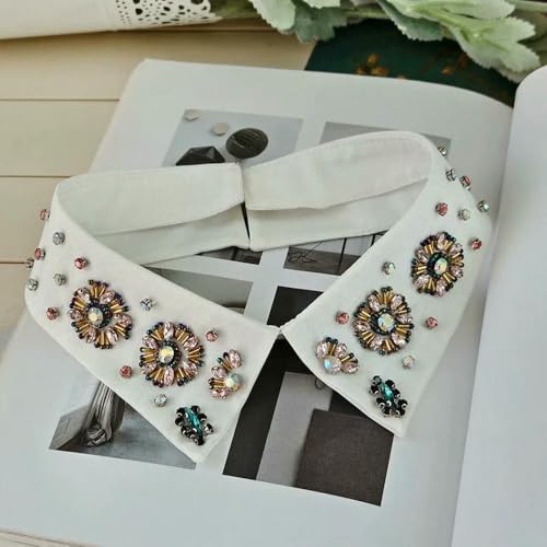 Jhdwu Retro Strass Falscher Kragen Ausschnitt Frauen Revers Gefälschter Kragen Frau Stickerei Abnehmbare Abnehmbare Krawatte Kleidungszubehör Jhdwu Retro Strass Falscher Kragen Ausschnitt Frauen Revers Gefälschter Kragen Frau Stickerei Abnehmbare Abnehmbare Krawatte Kleidungszubehör von Jhdwu