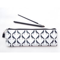 Vegane Stiftetasche Krähen-Motiv, Umweltfreundliche Stiftetasche von JiggleMaWiggle