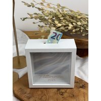 Spardose Mit Personalisierten Schrift Auf Glas | Hochzeitsgeschenk Geburtstagsgeschenk Geldgeschenk Spardose Mit Personalisierten Schrift Auf Glas | Hochzeitsgeschenk Geburtstagsgeschenk Geldgeschenk von JindraShopDE