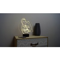 Lampe De Chevet Personalisierbar Veilleuse Illusion 3D Rosie La Nieteuse 16 Couleurs & Télécommande von JnbMaker