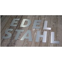 Buchstaben in Edelstahl Optik Für Innen Und Außen, Namen, Schriftzug Aus 3mm Aluverbund-Material Buchstaben in Edelstahl Optik Für Innen Und Außen, Namen, Schriftzug Aus 3mm Aluverbund-Material von JoKuSigns