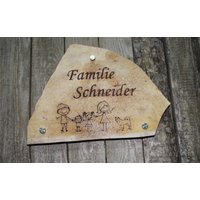 Türschild, Namensschild, Klingelschild Für Den Hauseingang Aus Stein. Individuelle Gravur Türschild, Namensschild, Klingelschild Für Den Hauseingang Aus Stein. Individuelle Gravur von JoKuSigns