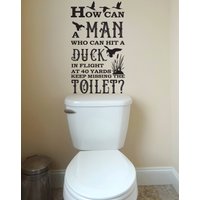 Wie Kann Ein Mann Ente Hirsch Anpassbare Lustige Wc Badezimmer Wandtattoo Wohnzimmer Schlafzimmer Junge Mädchen Kinderzimmer Baby Jagd Dekor Rustikal von JobstCo