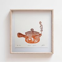 Kreatur Komfort Kunstwerk - Fuchs | Teekanne Lino-Druck Wandkunst von JocelinKMeredithArt