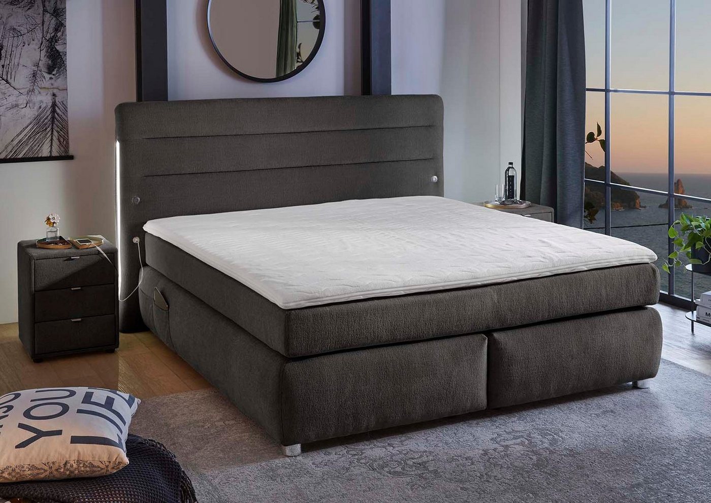 Jockenhöfer Gruppe Boxspringbett Livia, inklusive LED-Beleuchtung, 4x USB-Ladeports, 7-Zonen-TTFK-Matratze Jockenhöfer Gruppe Boxspringbett Livia, inklusive LED-Beleuchtung, 4x USB-Ladeports, 7-Zonen-TTFK-Matratze von Jockenhöfer Gruppe