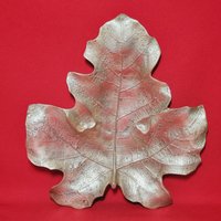 Gegossenes Massives Messing Feigenblatt Dish Tablett Von Virginia Metalcrafters Circa 1948 von JodamelTreasures