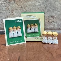 Hallmark Miniatures Weihnachtsschmuck Engel Im Training 2002 von JodamelTreasures