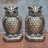 Vintage Chalkware Paar Bronze Eule Buchstützen Home Decor von JodamelTreasures