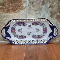 Vintage Kobaltblauer Rand & Rosa Rose Porzellan Rechteckig Retikulierte Ausgebogte Schale Dekoratives Serviertablett von JodamelTreasures