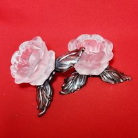 Vintage Paar Pm Italien Milchglas Rose Silberplatte Blätter Kerzenhalter von JodamelTreasures