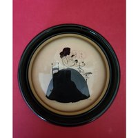 Vintage Reverse Silhouette Auf Glas Frau Runde Peter Watson Studio Handgemalte Wandkunst Vintage Reverse Silhouette Auf Glas Frau Runde Peter Watson Studio Handgemalte Wandkunst von JodamelTreasures