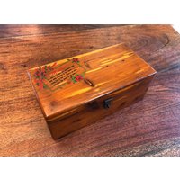 Mid Century Mutter Cedar Keepsake Box - Ffa Camp Lake Of The Ozarks Souvenir Vintage Muttertag Geschenkbox von JoeBlake