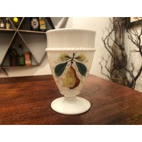 Vintage Milchglas Bemalt Birnbaum Trinkbecher/Dessertbecher - Miniatur Vase Mini Birne Dekor von JoeBlake