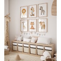 Poster Wandbild Kinderzimmer | Deko Babyzimmer Kinderposter Löwe, Baum, Zebra, Giraffe, Tiger, Elefant | Nr.814-01 von JohannaBuegler