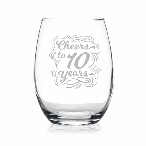 JohnPartners993 Weinglas mit Aufschrift "Cheers To 10 Years", geätzte Sprüche – Geschenk zur Hochzeit – Geschenk für Ihn und Ihr Paar von JohnPartners993