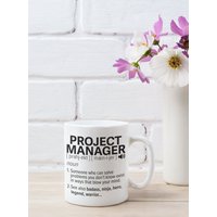 Projekt-Manager-Tasse Einzigartiges Premium Qualität Geschenk Für Ihren Chef-Tasse Mitarbeiter Oder Weißer Elefant-Knebelgeschenk Projekt-Manager-Tasse Einzigartiges Premium Qualität Geschenk Für Ihren Chef-Tasse Mitarbeiter Oder Weißer Elefant-Knebelgeschenk von JoiyLanDesigns