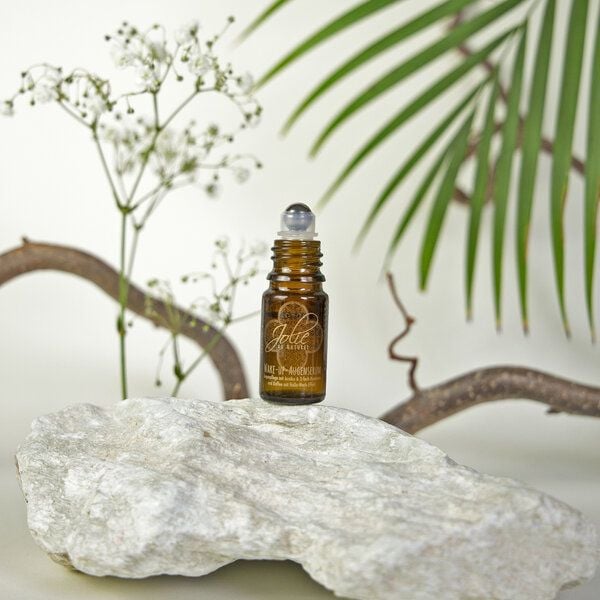 Jolie au naturel Hyaluron Augenserum 5ml I Kaffee I Roll on glättet die Augen I Vitamin C I Arnica von Jolie au naturel