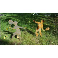 Diese Edelrost Tennisspieler Suchen Einen Geeigneten Platz Im Garten Oder Eingangsbereich. Die Gartenstecker Sind Aus Metall Mit Rostpatina von JonoliShop