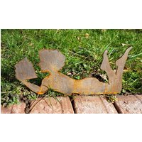 Wer Liegt Denn Da? Eine Kleine Leseratte Aus Edelrost Als Garten - Oder Blumentopfdeko von JonoliShop