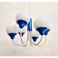 Mid Century Opalblaue Hängeleuchte/Hängelampe Mit Sechs Flammchen Opal Kronleuchter Murano Deckenleuchte Space Age Italien 1950 50Er Jahre von Jooovanka