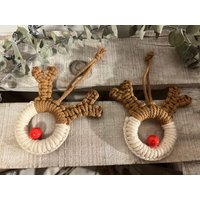 Makramee Rentier | Baumschmuck Geschenkanhänger Dekoanhänger Weihnachtsdeko von JottiLotti