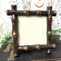 Bilderrahmen Bambus Vintage Wohndeko Wandbild Wanddeko Mid Century Modern Einrichtung Galerie Wand Kunst Dekoration Wohnen Botanisch Messing Bilderrahmen Bambus Vintage Wohndeko Wandbild Wanddeko Mid Century Modern Einrichtung Galerie Wand Kunst Dekoration Wohnen Botanisch Messing von Jovarte