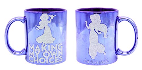 Disney Princess Jasmine Tasse Metallic MAKING MY OWN CHOICES lila, Glitterdruck, Metallicglanz, 100% Keramik, ca. 320 ml., Geschenkbox. von Joytoy
