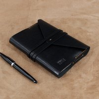 Personalisiertes Leder Journal A6, Umschlag Wrap Style Nachfüllbares Notizbuch von JoyToken