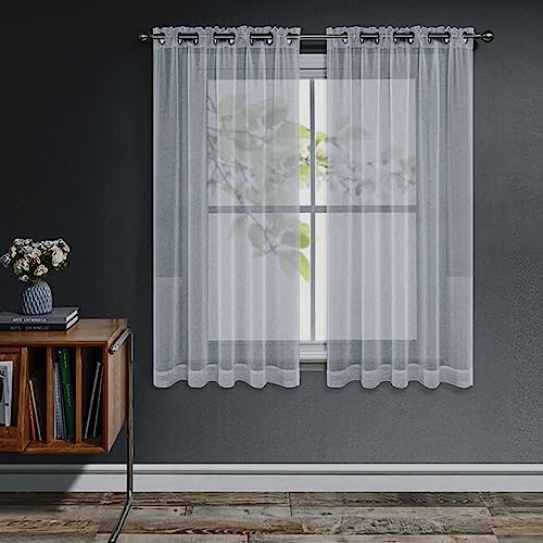 Joydeco Gardinen Kurz mit Ösen Transparente 2er Set, Optik Gardine Voile Ösenvorhang Ösenschal Durchsichtig Vorhang Kurz für Schlafzimmer Wohnzimmer Schlaufenschal (Grau, 2xH137xB140) von Joydeco