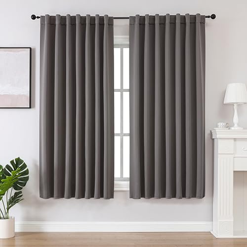 Joydeco Vorhänge mit Verdeckten Schlaufen 2er Set,H 137 x B 117 Grau Kurze Blackout Blickdicht Vorhang Verdunkelungsvorhang Stangendurchzug Gardinen Curtains Schlafzimmer Wohnzimmer Küche Joydeco Vorhänge mit Verdeckten Schlaufen 2er Set,H 137 x B 117 Grau Kurze Blackout Blickdicht Vorhang Verdunkelungsvorhang Stangendurchzug Gardinen Curtains Schlafzimmer Wohnzimmer Küche von Joydeco