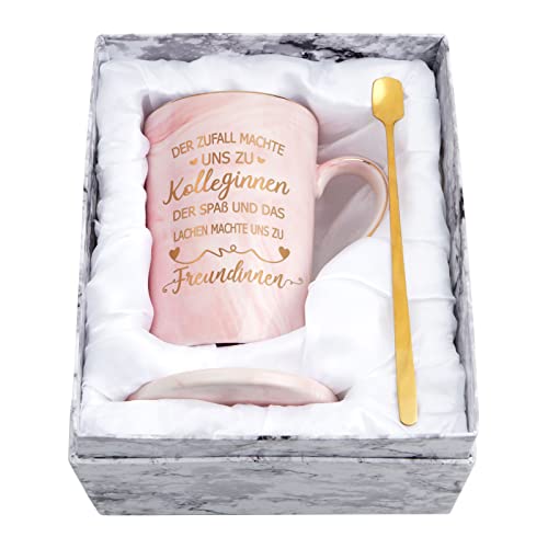 Abschiedsgeschenk für Kollegin Jobwechsel Tasse, 14oz Abschied Tasse Geschenk, Personalisiert Kaffeetassen mit Spruch - Der Zufall machte uns zu Kollegin, 400ML von Joymaking