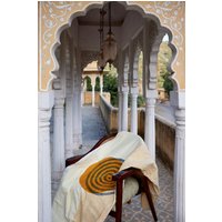 Handgefertigte Decke - Leinen-Baumwoll-Quilt Mit Handdruck & Kantha-stickerei Boho-Sonnen-Design, Blaue Und Cremefarbene Fürs Bett von JpurArtistCollective