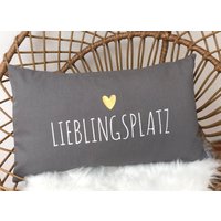 Kissen Lieblingsplatz, Lieblingsplatz Grau Kissen Lieblingsplatz, Lieblingsplatz Grau von JuArt2Werkstatt