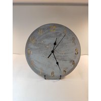 Wunderschöne Uhr Aus Beton, Wanduhr, Gold Wunderschöne Uhr Aus Beton, Wanduhr, Gold von JuMaKunst