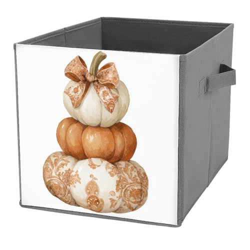 Jubonexis Aufbewahrungskörbe, Kürbiswürfel, faltbar, dekorative Stoff-Aufbewahrungskörbe, Heim-Organizer mit Griffen für Regale, Schrank, 27 x 27 cm, Weiß und Orange Jubonexis Aufbewahrungskörbe, Kürbiswürfel, faltbar, dekorative Stoff-Aufbewahrungskörbe, Heim-Organizer mit Griffen für Regale, Schrank, 27 x 27 cm, Weiß und Orange von Jubonexis