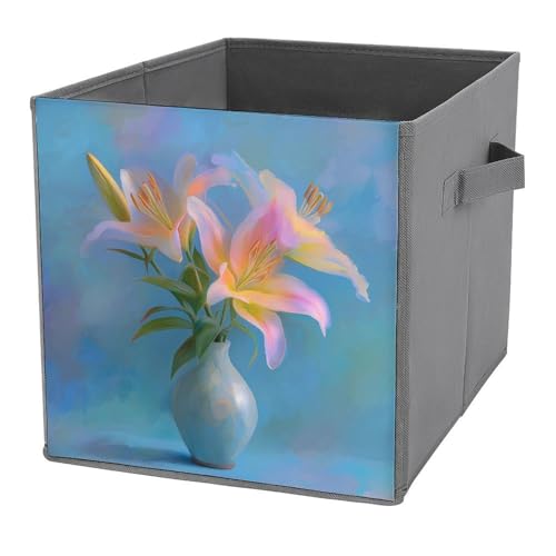 Jubonexis Aufbewahrungskörbe mit Lilien-Blumen in einer Vase, faltbar, dekorative Stoff-Aufbewahrungskörbe, Heim-Organizer mit Griffen für Regale, Schrank, 27 x 27 cm Jubonexis Aufbewahrungskörbe mit Lilien-Blumen in einer Vase, faltbar, dekorative Stoff-Aufbewahrungskörbe, Heim-Organizer mit Griffen für Regale, Schrank, 27 x 27 cm von Jubonexis