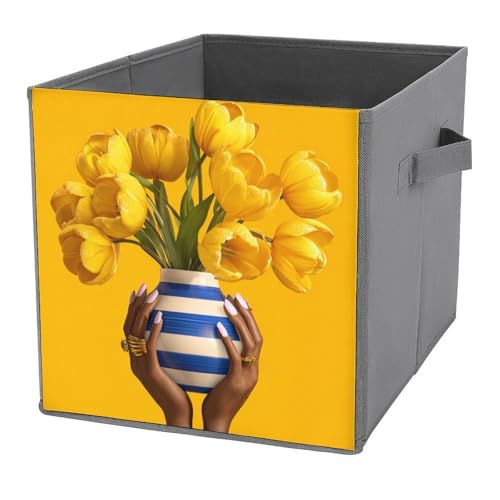 Jubonexis Aufbewahrungskörbe mit gelben Tulpen in Vase, faltbar, dekorative Stoff-Aufbewahrungskörbe, Heim-Organizer mit Griffen für Regale, Schrank, 27 x 27 cm Jubonexis Aufbewahrungskörbe mit gelben Tulpen in Vase, faltbar, dekorative Stoff-Aufbewahrungskörbe, Heim-Organizer mit Griffen für Regale, Schrank, 27 x 27 cm von Jubonexis