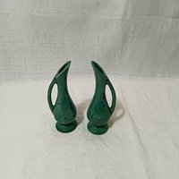Vintage Miniatur Grüner Keramikkrug Dekorative Vase von Judycollections