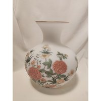 Vintage Satin/Milchglas Vase Mit Voller Blumen Dekoration, Blumenhalter, Made in Italien, Dekorative Vase, Mutter Geschenk, Einweihungsparty von Judycollections