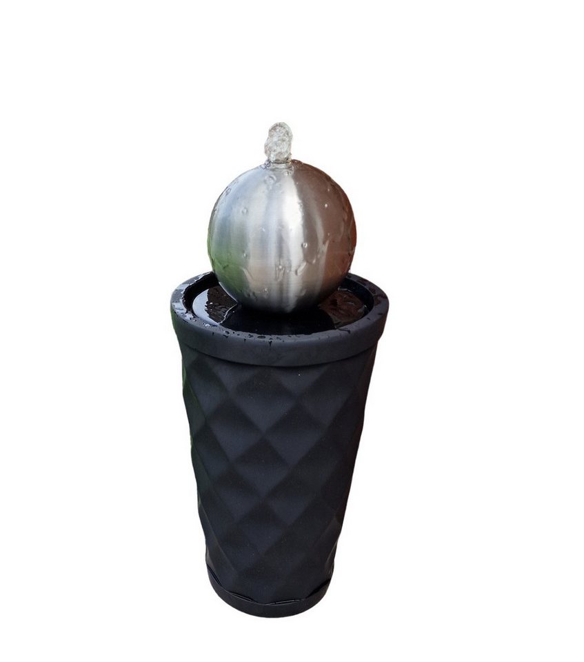 Jürgen Bocker - Gartenambiente Gartenbrunnen Brunnen Sevilla Polystone LED Garten Springbrunnen Jürgen Bocker - Gartenambiente Gartenbrunnen Brunnen Sevilla Polystone LED Garten Springbrunnen von Jürgen Bocker - Gartenambiente