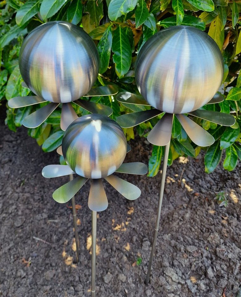 Jürgen Bocker - Gartenambiente Gartenstecker Blütenzauber Rotterdam Rosenkugel Edelstahl 3er Set mit Stab 80 cm von Jürgen Bocker - Gartenambiente