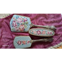 Altes Set Spiegel Bürste Kleiderbürste 50-60Iger Jahre - Vintage Altes Set Spiegel Bürste Kleiderbürste 50-60Iger Jahre - Vintage von JulesLaedchen